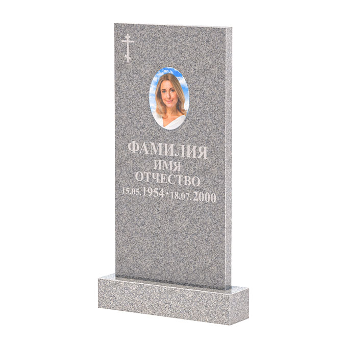 Памятники из цветного гранита в Нижнекамске | Памятник из Сибирского гранита прямой