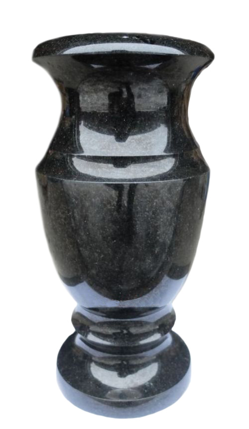 Вазы из камня в Нижнекамске | Ваза гранитная «Габбро 30»