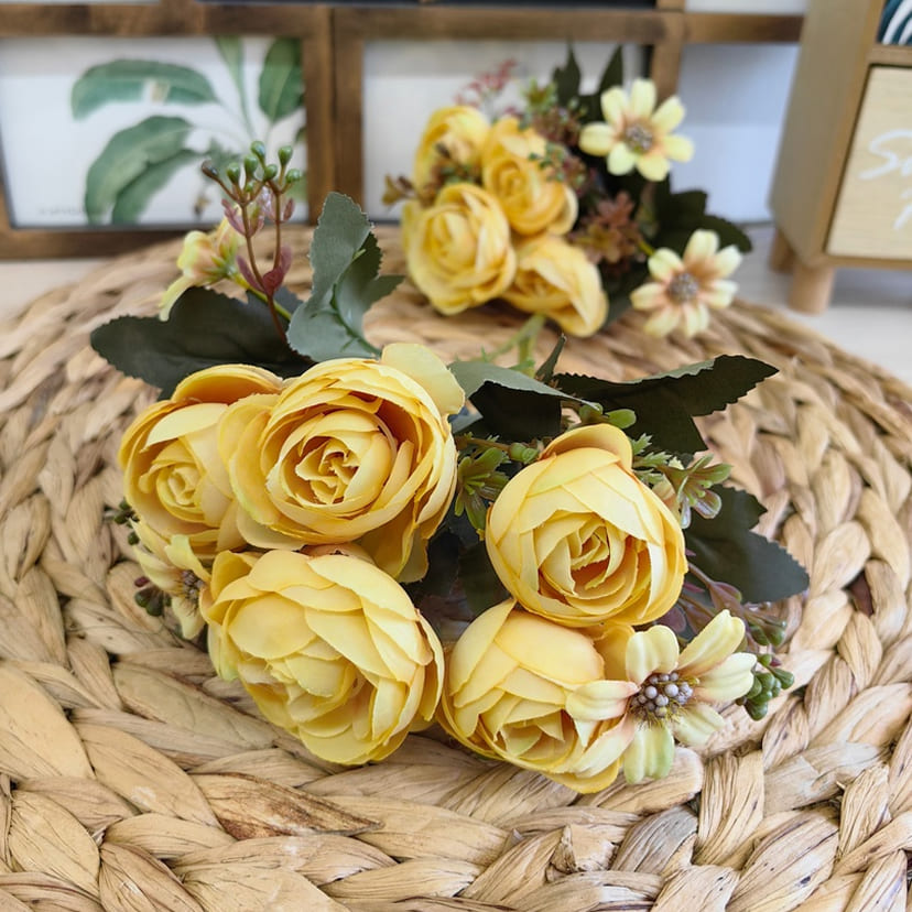 Искусственные цветы в Нижнекамске | Цветы искусственные «Камелии с мелкоцветом», желтые, букет